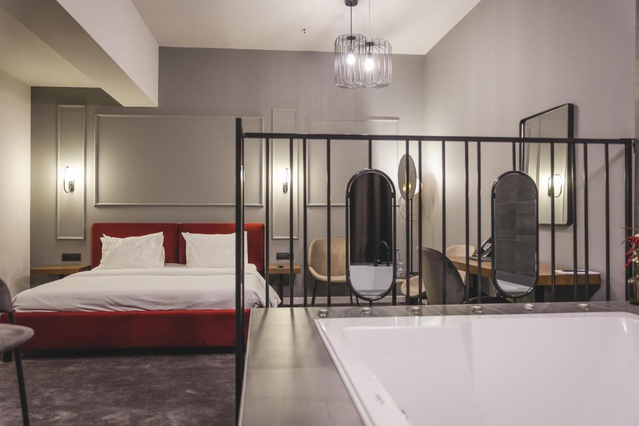 Boscovich Boutique Hotel Подгорица Экстерьер фото