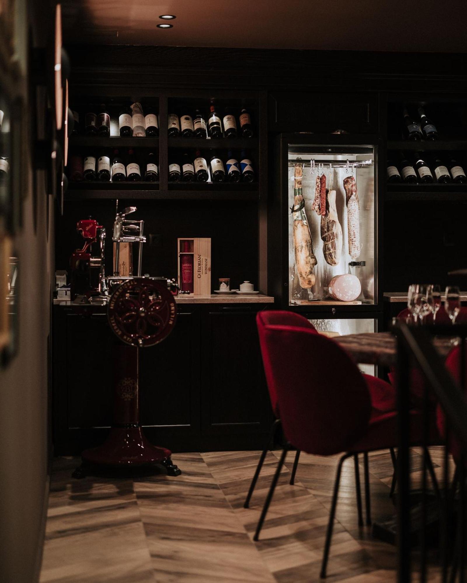 Boscovich Boutique Hotel Подгорица Экстерьер фото